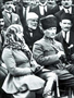 1923 - Mustafa Kemal Paşa eşi Latife Hanım'la Mersin Millet Bahçesi'nde